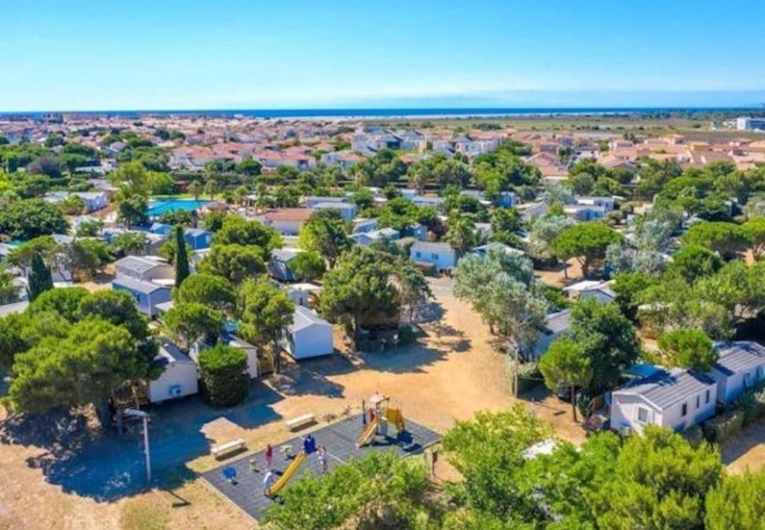 Les Mobil Homes De Naka, Une Entree Gratuite Pour La Reserve Africaine Port-la-Nouvelle Exterior foto